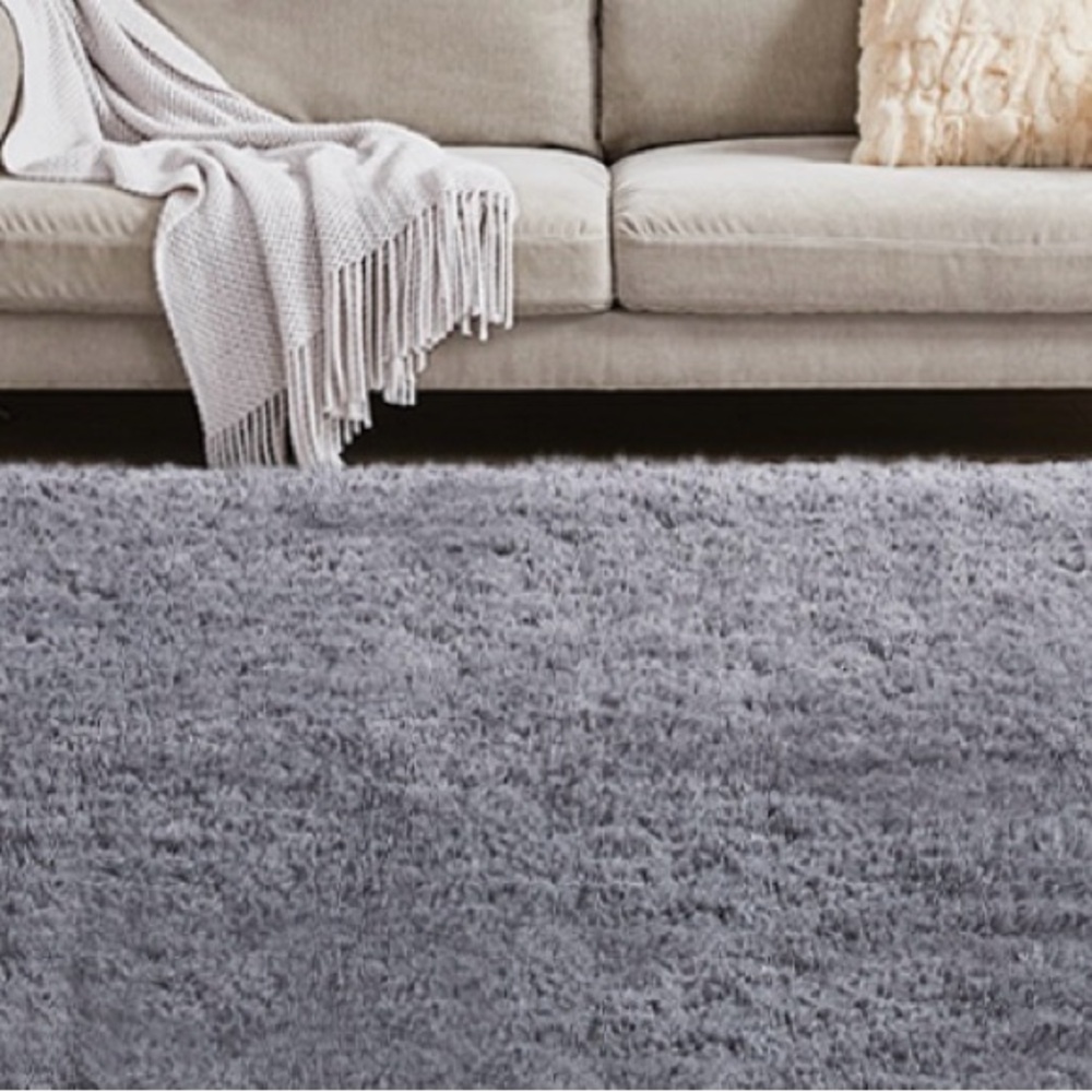 Rug - Gray Accent Area Carpet - Size 4x6 - Picture 4 of 10